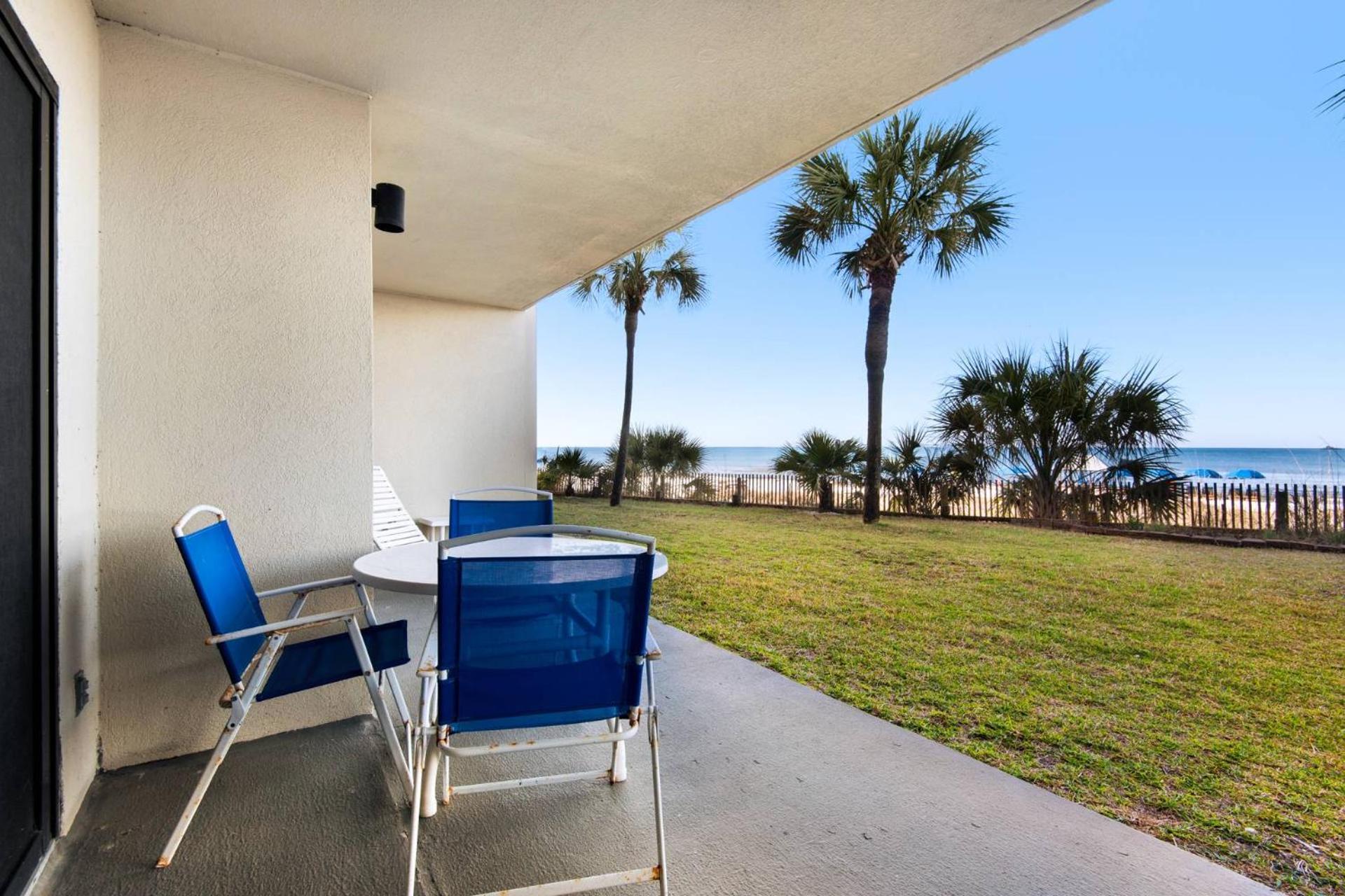 Holiday home Commodore 102